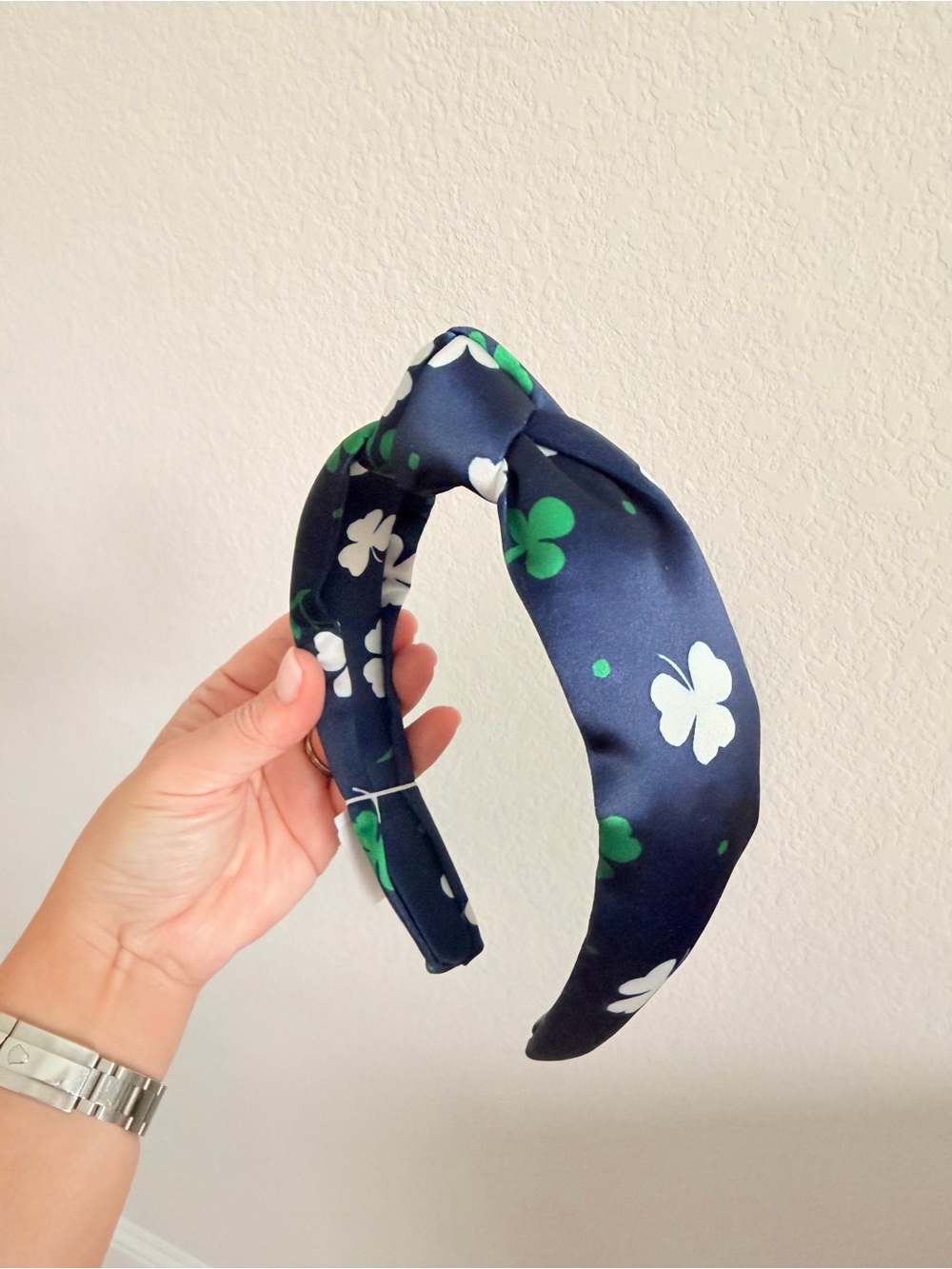 NWT Loft Navy Floral Knot Headband with Green & White Clovers